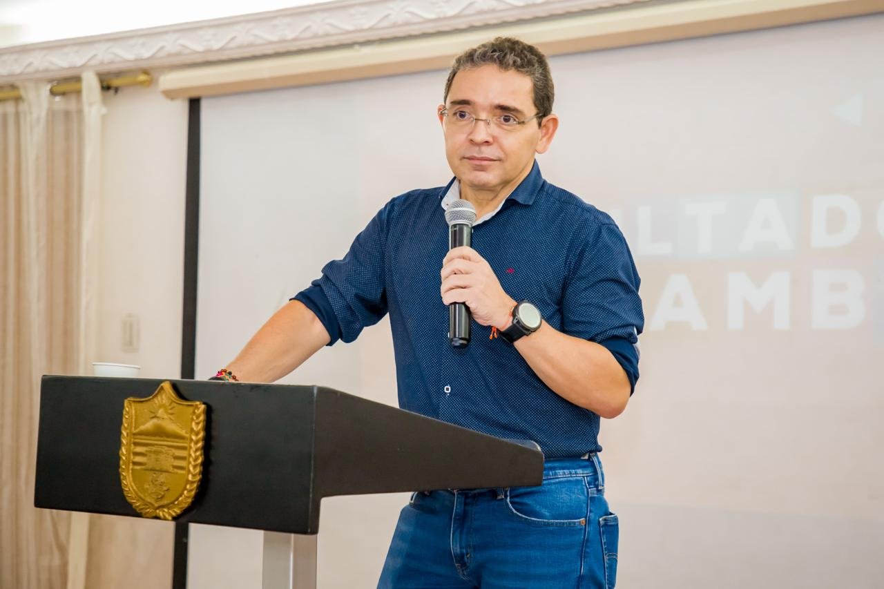 Gobernador Martínez articuló con rectores acciones para continuar mejorando la calidad educativa manteniendo la línea de trabajo que dejó trazada el exgobernador Carlos Caicedo