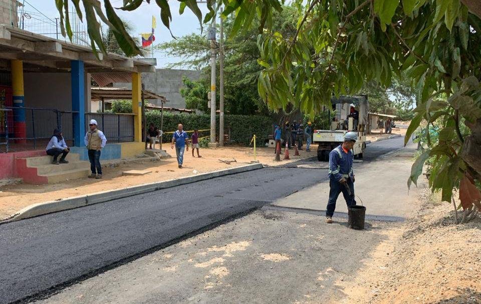 Alcaldía de Riohacha reinicia  construcción del anillo vial en la comuna 10