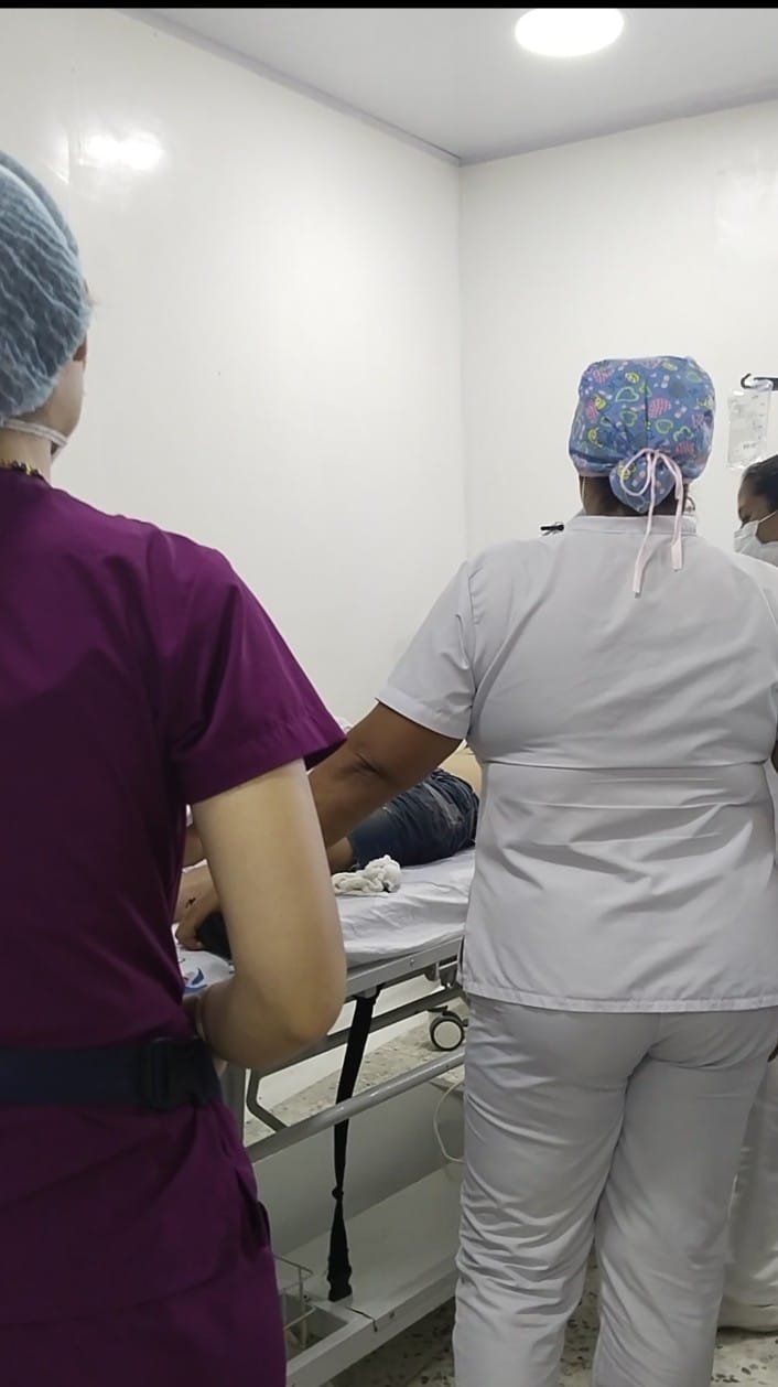 Mujer barranquillera en estado de embriaguez, estuvo a punto de ahogarse en Riohacha