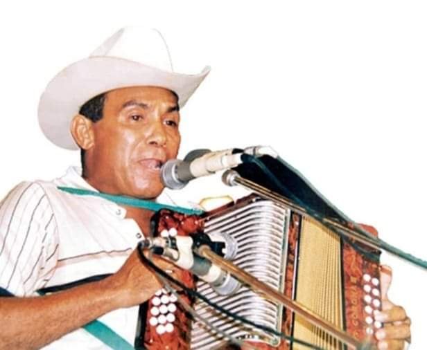 Este pedazo de acordeón