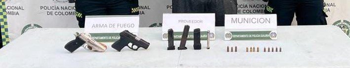 Alias ‘Jonathan’ fue capturado con dos pistolas ilegales de alquiler en el sector de La Pista en Maicao