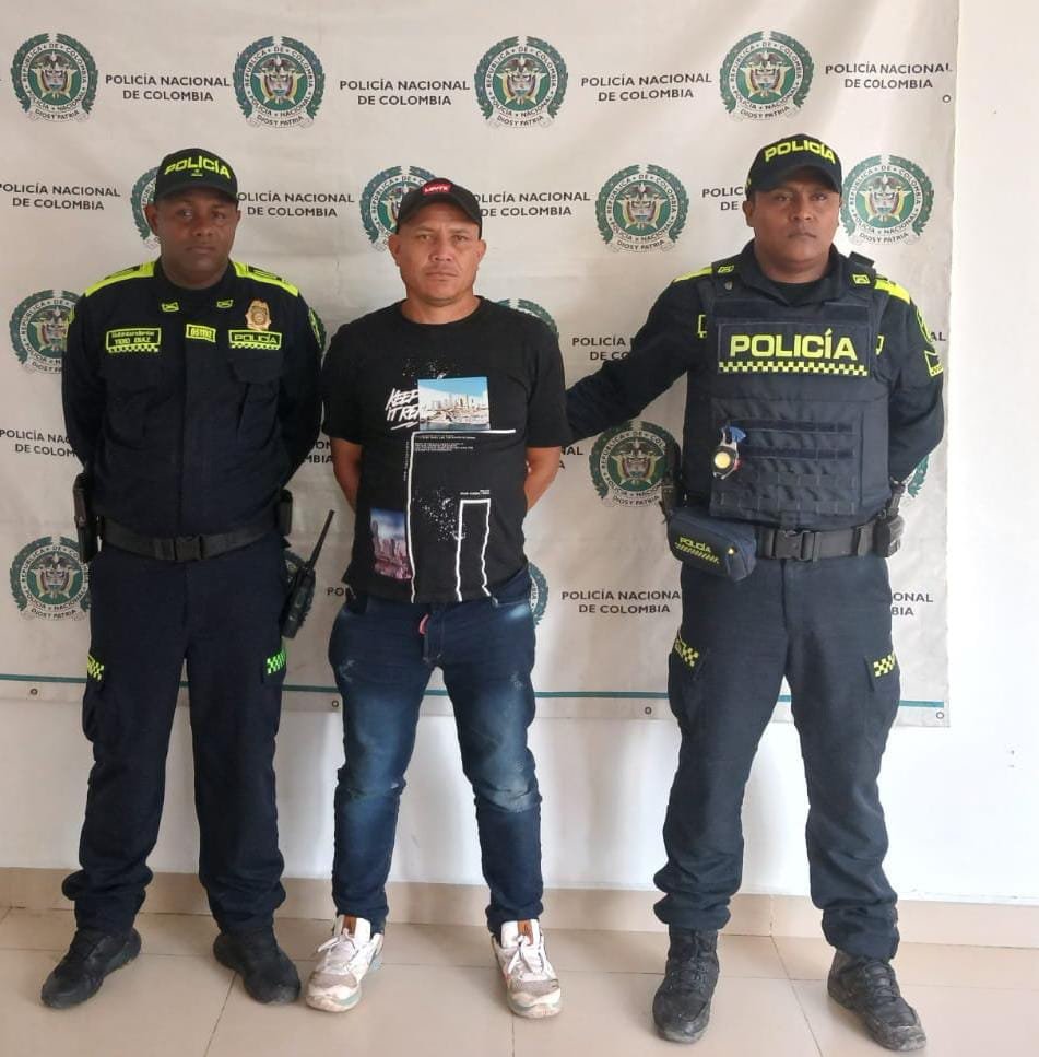 Capturado hombre por agredir a su compañera sentimental en el barrio 12 de Octubre de Fonseca