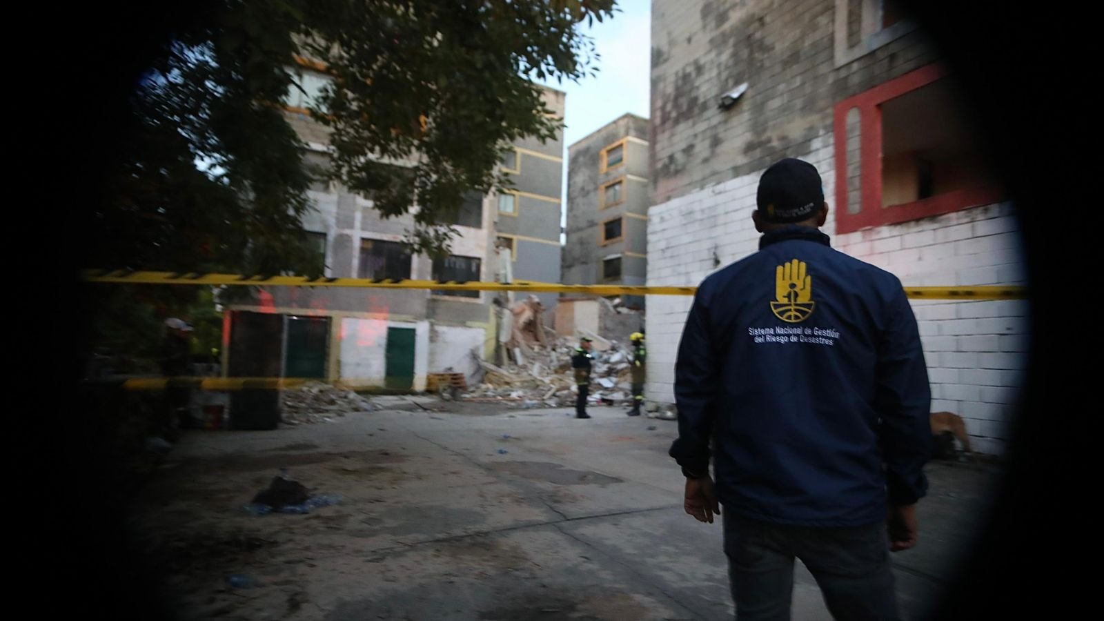 Alcaldía de Barranquilla lamenta fallecimiento de una persona en colapso de edificio en Privilegios