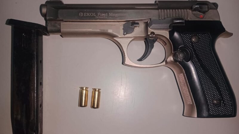 Incautada arma traumática en establecimiento comercial del barrio Acueducto de Riohacha