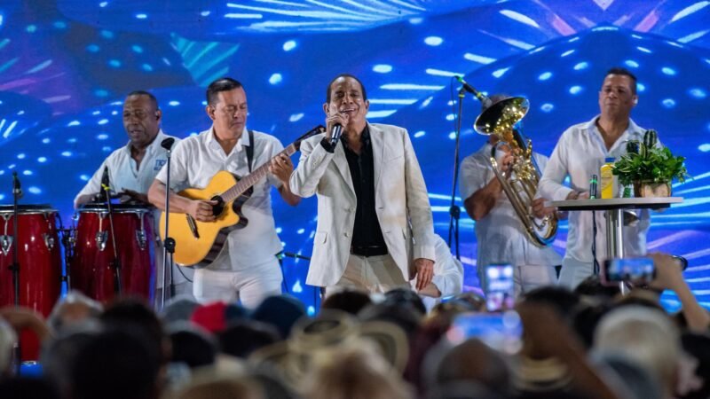 En el parque de la Vida de Valledupar, Gobernación del Cesar rindió tributo al cantautor sentimental Rafael Manjarrez