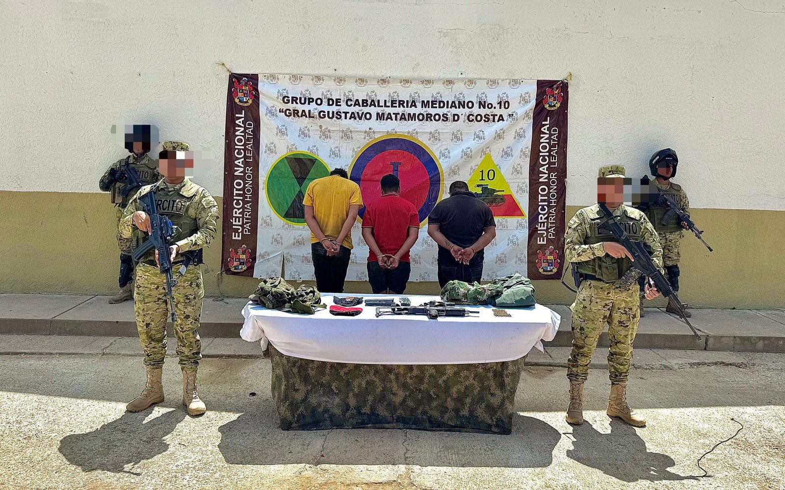 Ejército Nacional captura a tres presuntos integrantes del ELN en Maicao, La Guajira