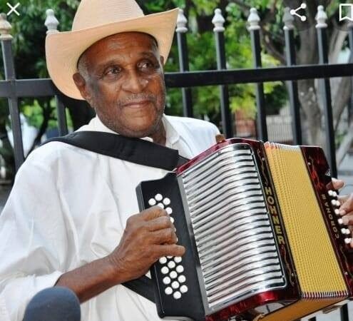 ¿Qué papel juega la música en la reconversión laboral?