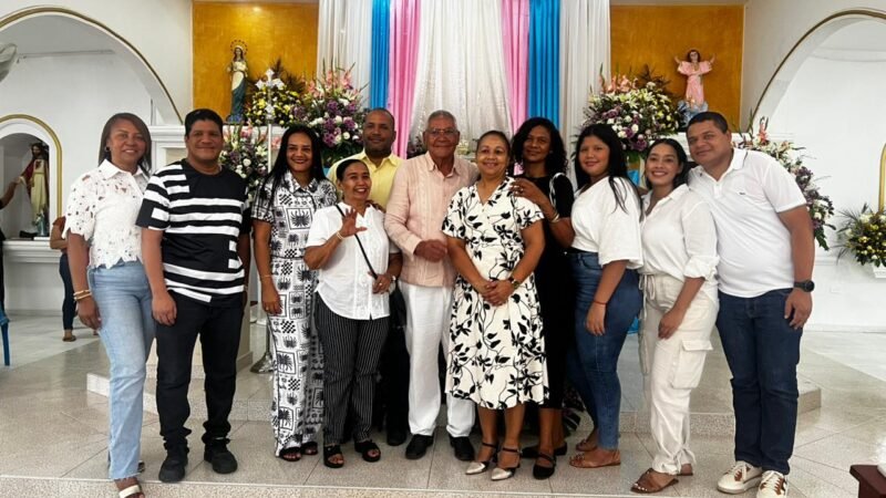 El profesor Tobías Redondo fue homenajeado por sus hijos en sus 80 años de existencia