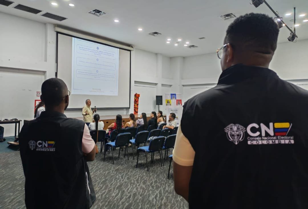 CNE resalta labor de Observadores Electorales en el cierre de escrutinios de La Guajira