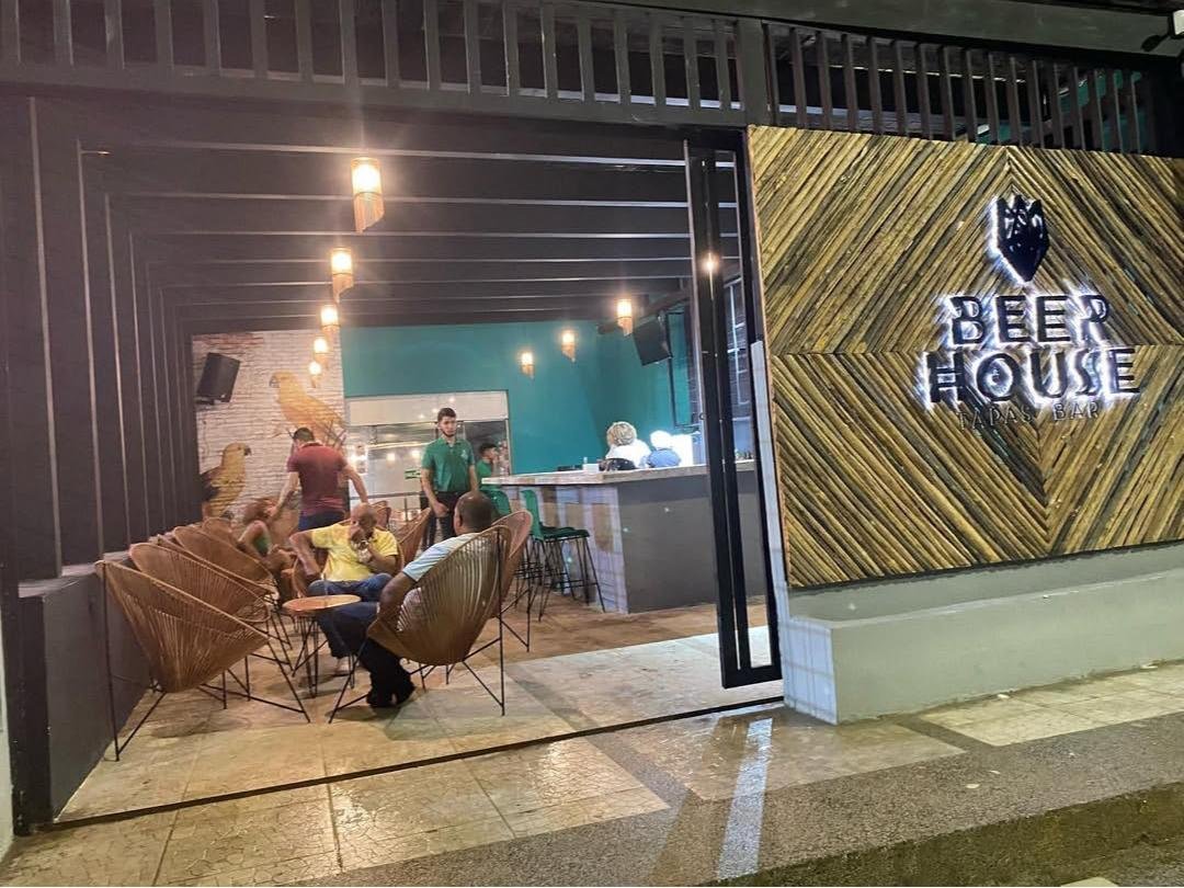 Dos hombres muertos y una mujer lesionada durante ataque a bala en discoteca de Riohacha