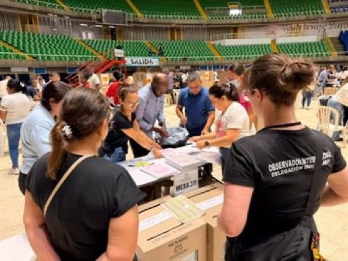 Misiones internacionales de observación destacan legitimidad y transparencia en elecciones del Congreso en Colombia