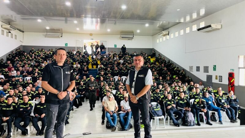 Más de 18.000 miembros de la Fuerza Pública están listos para reforzar el control electoral con la APP ‘Comitium en Línea’