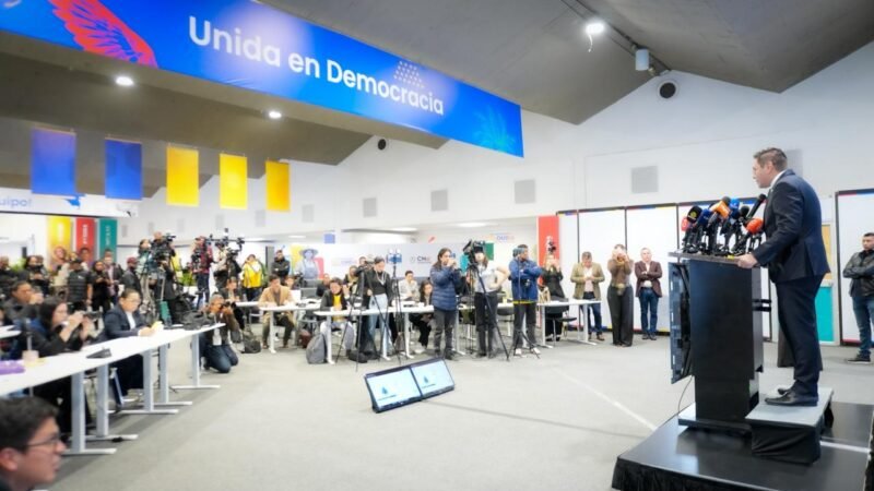 El Consejo Nacional Electoral instala la Comisión de Escrutinio Nacional correspondiente a las elecciones de segunda vuelta presidencial