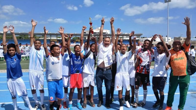 Tres campeonatos y varias medallas ganaron estudiantes de Camarones en los Juegos Intercolegiados 2026