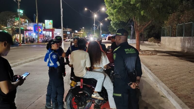 Policía Nacional e Instrand fortalecen la seguridad vial y la convivencia en Riohacha