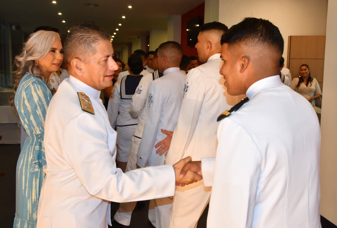Comando Específico de San Andrés,  conmemoró los 203 años de la batalla del Lago de Maracaibo y el Día de la Armada Nacional